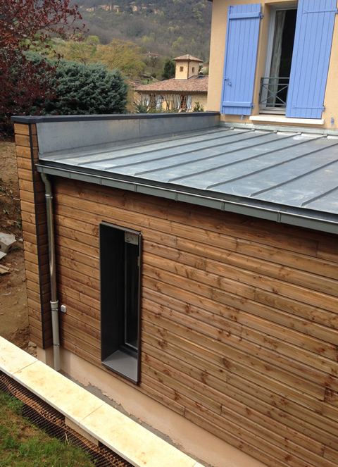 Angle de l'extension et couverture en zinc